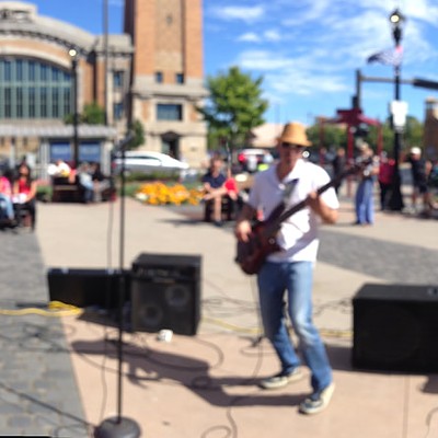 SLAP Live in the round at Market Square Park