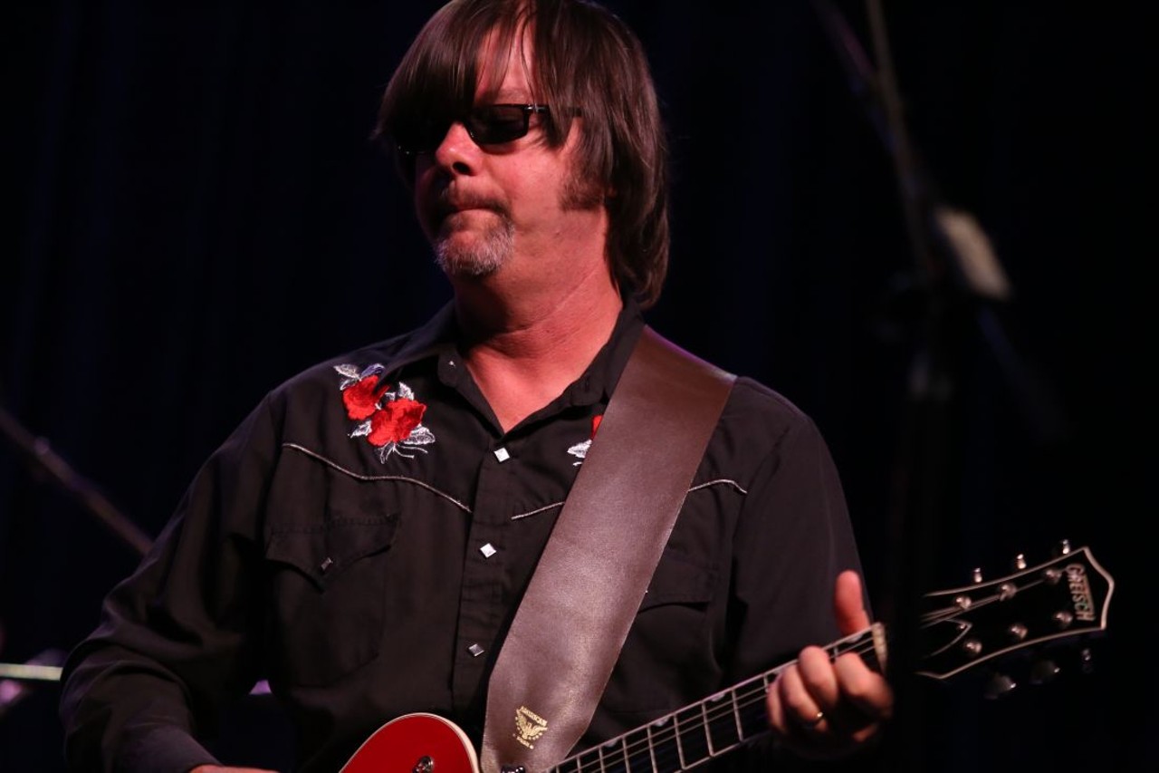 Son Volt Performing at the Kent Stage