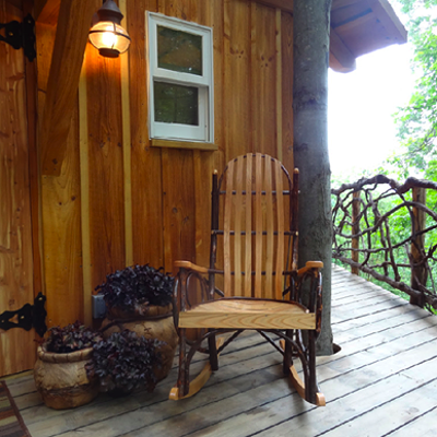 Take a Tour of the Luxurious Mohican Treehouse Everyone's Talking About