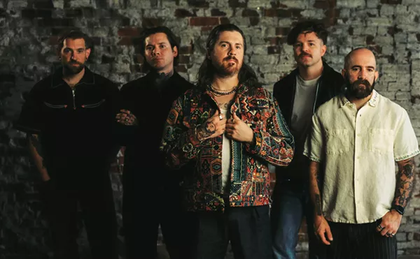 Image: THE DEVIL WEARS PRADA: FLOWERS TOUR