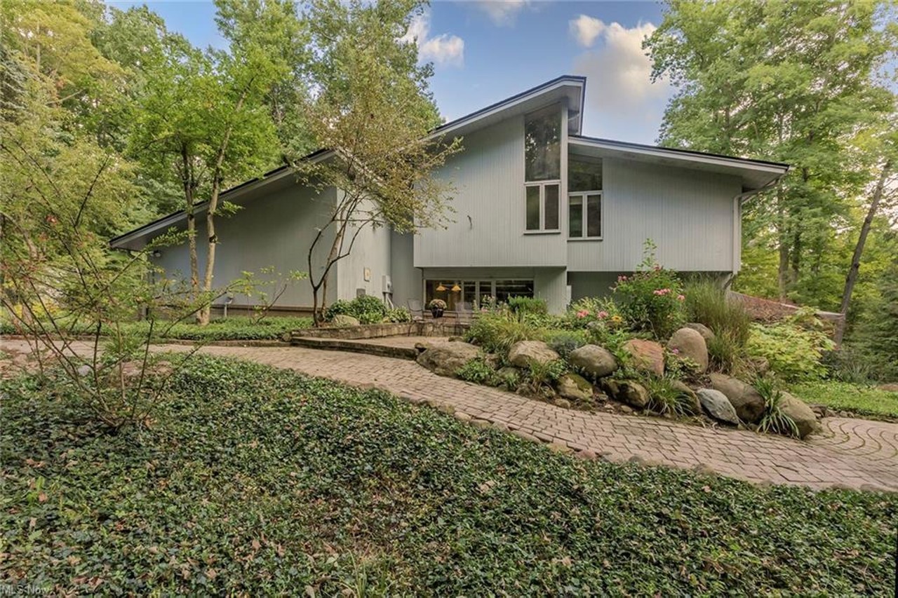This Newly Listed $1.1 Million Chagrin Falls Home Has A Conversation Pit