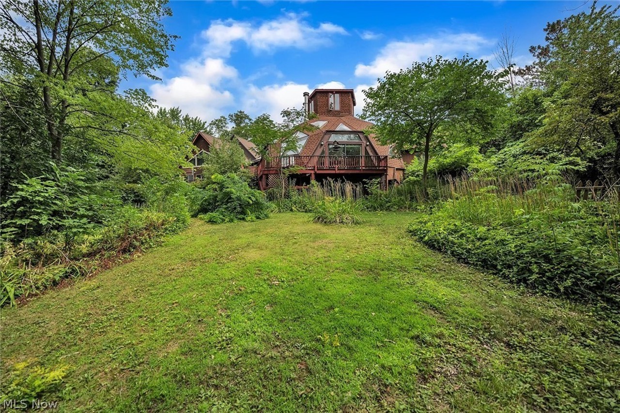 This Painesville Dome Home Just Hit the Market at an Affordable Price