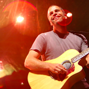 Jack Johnson To Play Blossom in June 2022