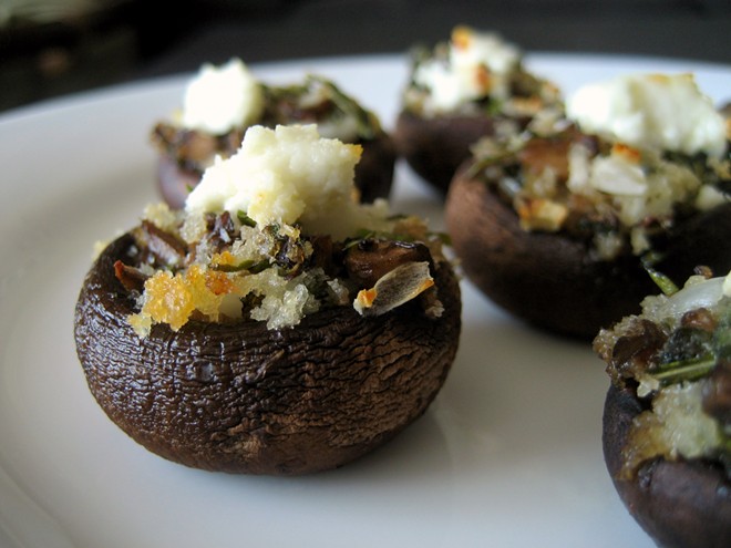 Stuffed Mushrooms are Apparently an Ohio Thanksgiving Favorite, a New Study Says, But We Call BS