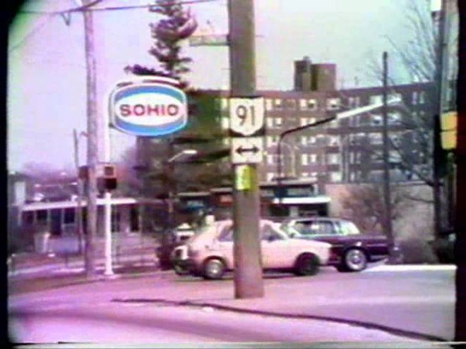 Let's Take a Driving Tour of Mayfield Heights in 1982