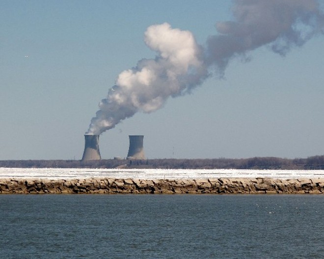 The Perry Nuclear Power Plant sits 40 miles east of Cleveland on Lake Erie. - (Wainstead/CreativeCommons)