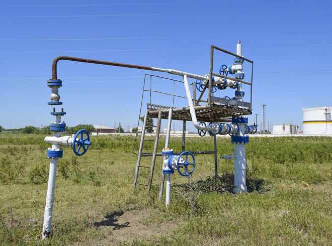 Oil and gas companies dispose of liquid waste in injection wells. - (ELEONIMAGES/ADOBE STOCK)