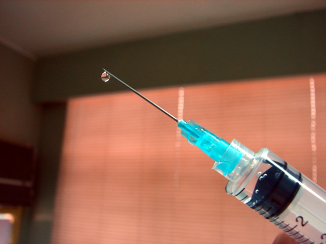Doctors recommend two or three HPV vaccines, depending on age. - ZaldyImg / flickrcc
