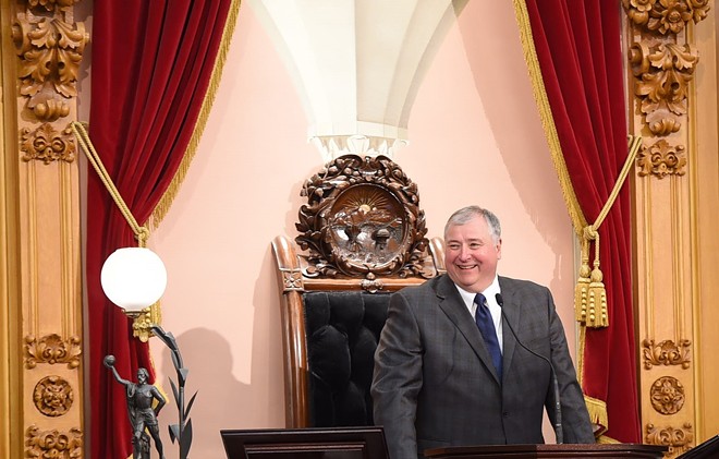 Householder at the throne - Ohio General Assembly