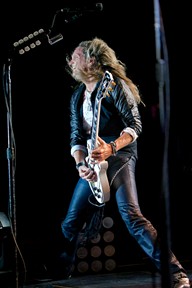 Whitesnake Concert at Hard Rock Live Proves Arena Rock Ain't Dead Yet