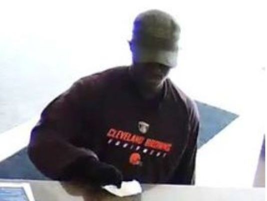 Browns Fan Robs Cleveland Bank