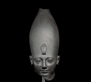 Head of Pharaoh Tuthmosis III (detail), about 1479–1425 BC. New Kingdom, Dynasty 18, reign of Tuthmosis III. Karnak, Thebes, Egypt. Green siltstone; 46 x 19 x 32 cm. British Museum, EA 986. © Trustees of the British Museum, London.