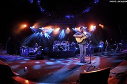 Dave Matthews Band Ships Top-Notch Show at Blossom