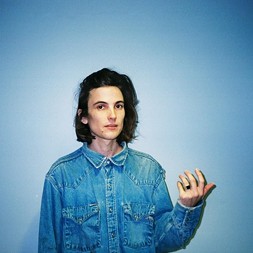 DIIV's Charismatic Frontman Charms Grog Shop Audience With His Wit