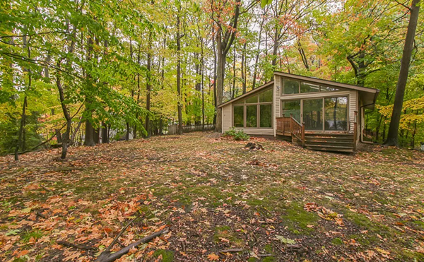 This Mid-Century Modern South Euclid Home is a Tranquil Retreat for $250,000