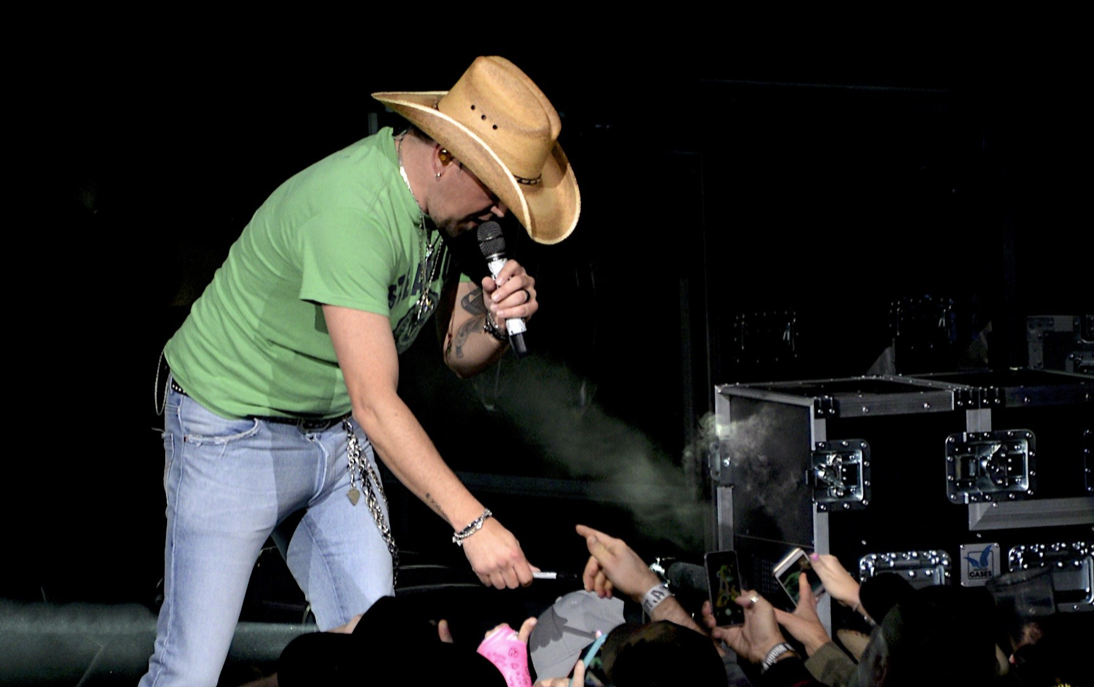 Jason Aldean To Bring His Back in the Saddle Tour to Blossom in October