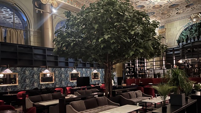Bartleby Delivers a Buzzy Lounge Experience in One of Cleveland’s Grandest Spaces