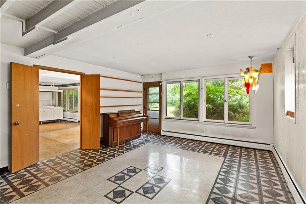 This Mid-Century Modern Home In Cleveland Heights Just Hit The Market for $299,000