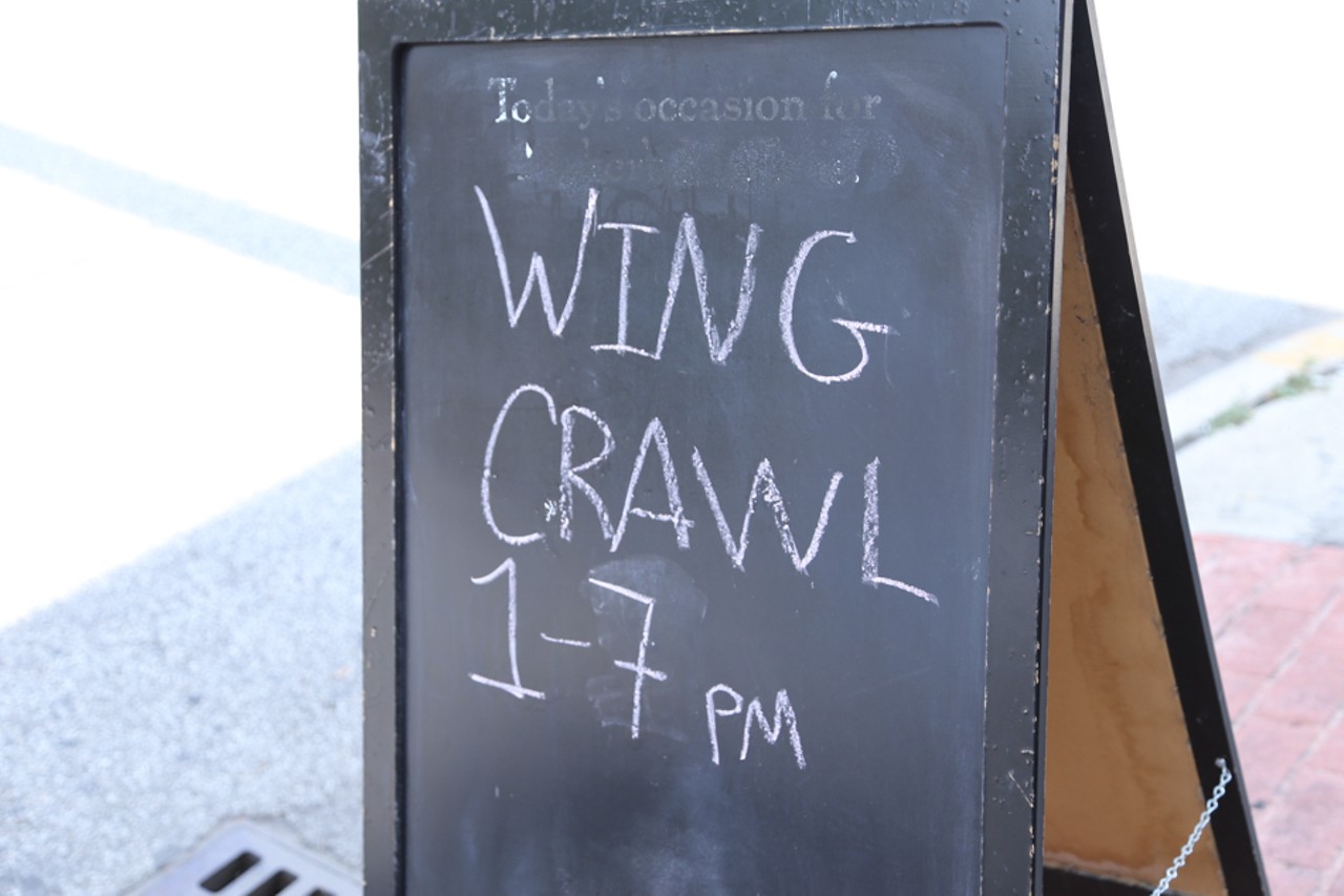Photos Annual Pillars Wing Crawl in Lakewood Cleveland Cleveland Scene