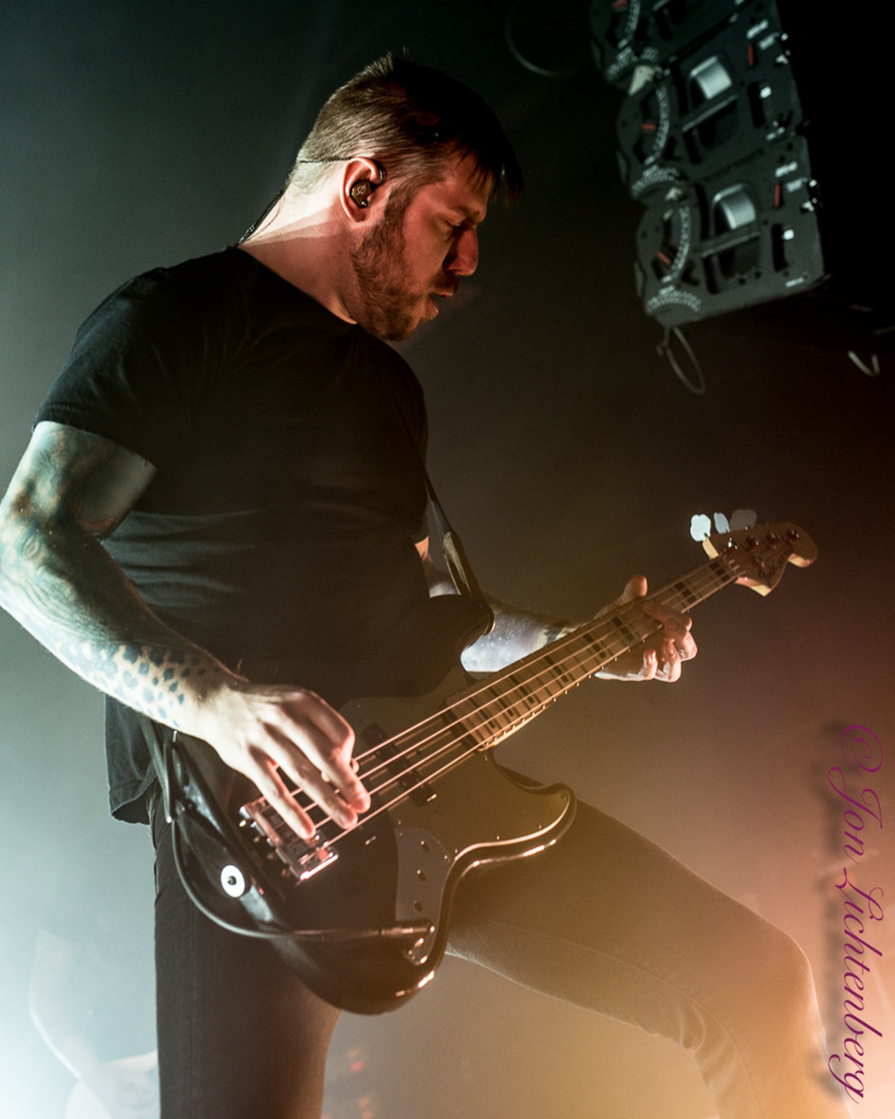 Underoath Performing at the Agora Theatre