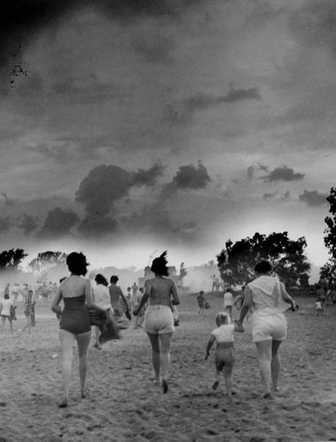  Beachgoers Escaping a Storm, 1956 
