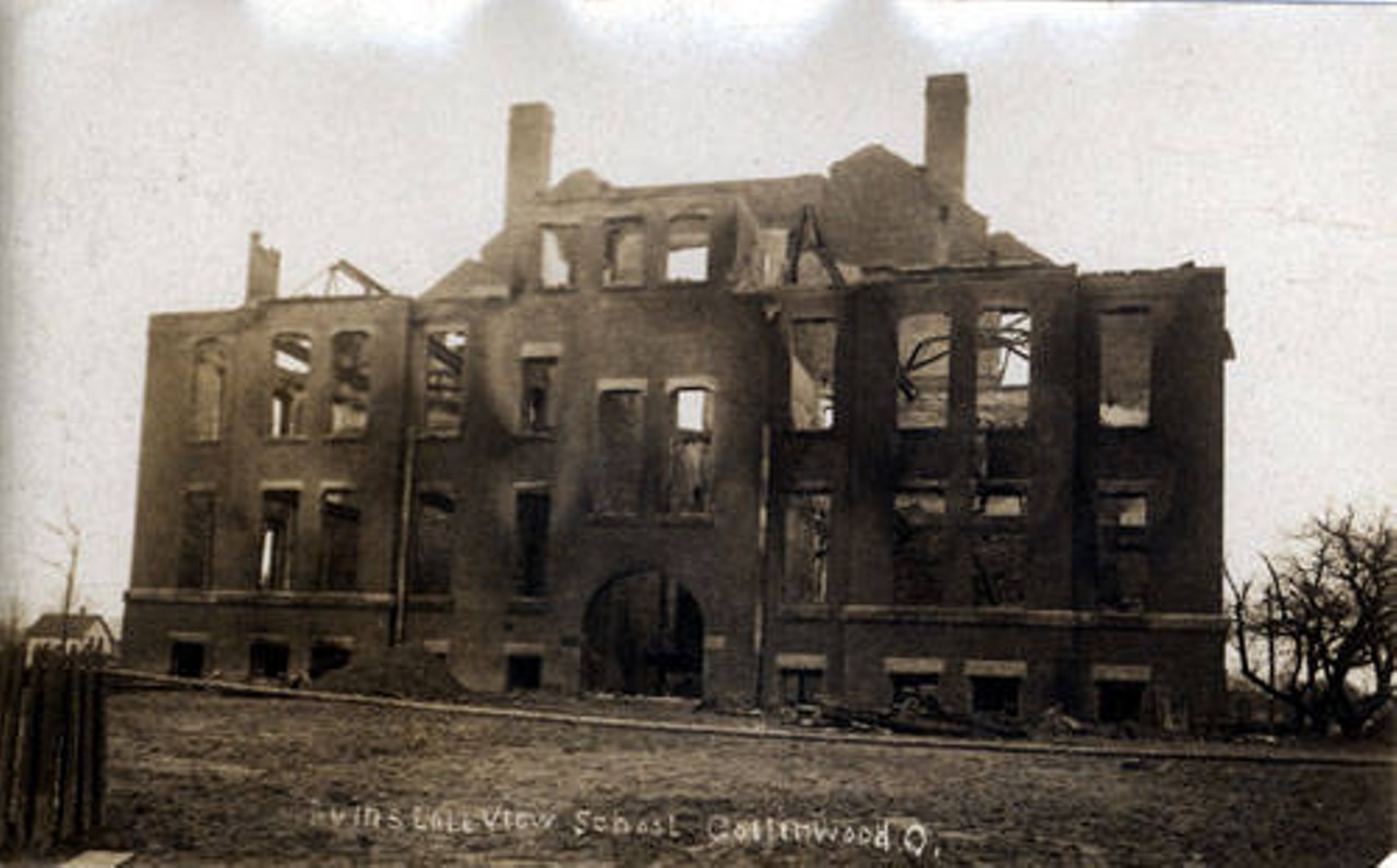  Ruins of Lakeview School, 1908 