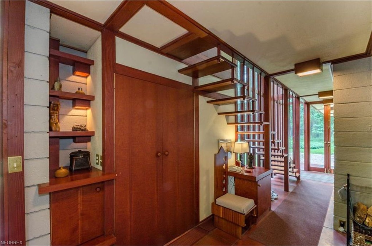 You Can Now Stay Overnight at a Frank Lloyd Wright Home in Willoughby Hills